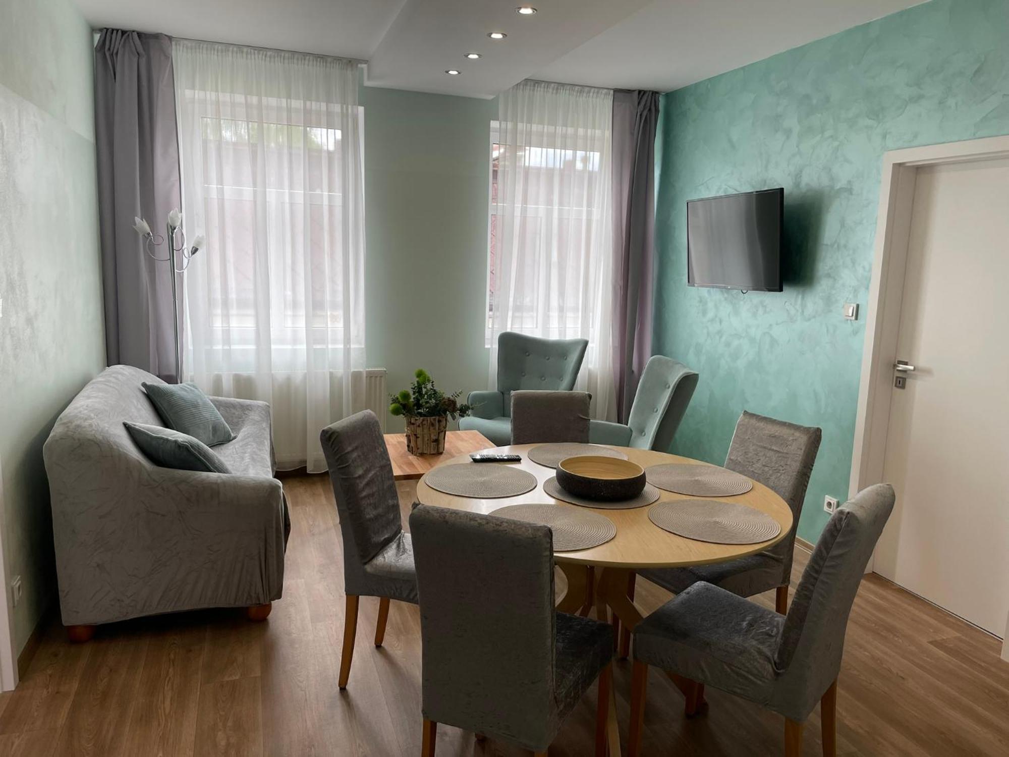 Apartmany Jasmin Liberec Esterno foto