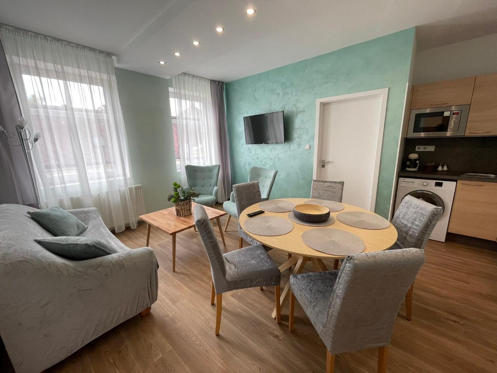 Apartmany Jasmin Liberec Esterno foto